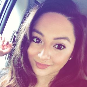 Meet your Posher, Mireya